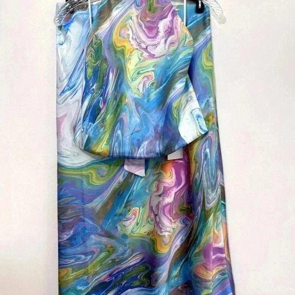 Sigrid Olsen Dresses & Skirts - Sigrid Olsen Skirt&Halter SZ M Watercolor’s NWT RESORT WEAR CRIUSE SEXY SUMMER